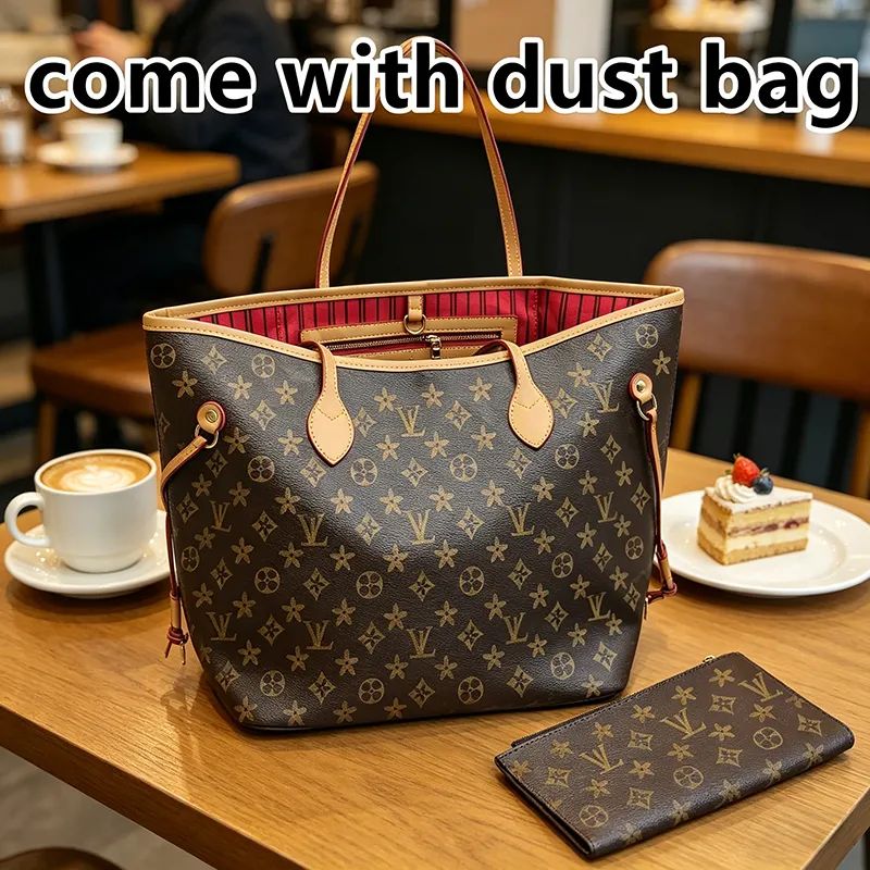 Signature everyday bag