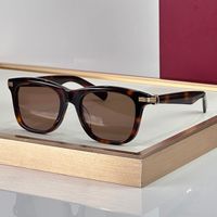 Amber frame tea lens