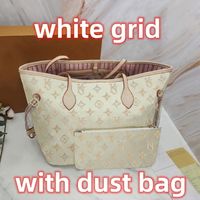 Whitegrid_pinklining