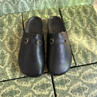 Mustard High-heel