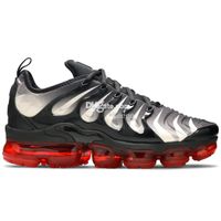 #18 Black Red
