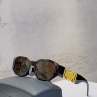 Amber gold frame tea lens