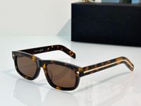 Amber gold frame tea lens