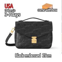 Black-embossed-25cm