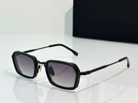 Black frame Gradient grey lens