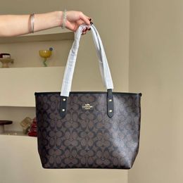 designer coachbagas tote bag 10A TOP Quality designer Platinum tote bag beach shoulder luxury bag Mirror Quality Designer Handmade Tote Handbags Black Purse Women B