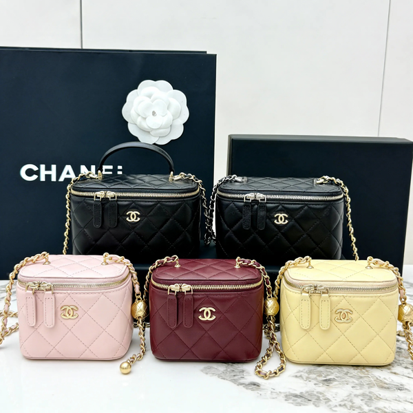Designer bag vintage makeup bag Luxury shoulder bag tote Women's crossbody bag Mirror Cosmetic Bag Mini Crossbody Handbag Women Fashion Small Toiletry Organizer Bag