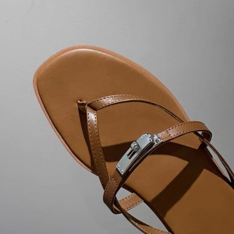 2026 New Luxury Women's Comfortable Leather Flip Flops with Silver/Gold Buckle Square Toe Flat Thong Sandals for Summer Daily & Beach Wear